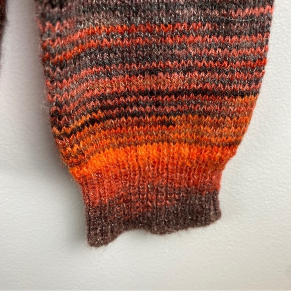 B. Young Mohair Wool Blend Burnt Orange Crew Neck Sweater Medium - Picture 3 of 8